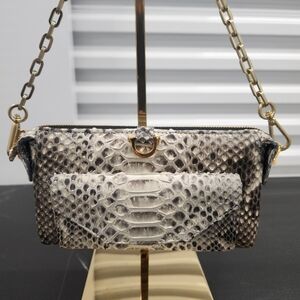 Elegant Python Patterned Clutch Handbag w/ Short Wristlet Chain